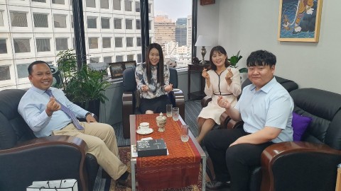 Meeting with Cambodia's ambassador to Korea
